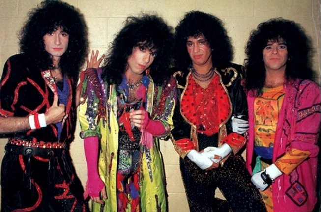 KISS 1985